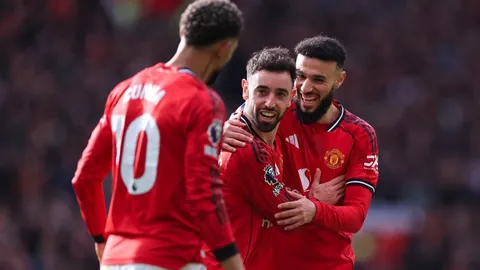 青春球场璀璨夜：小学精英珍惜时光