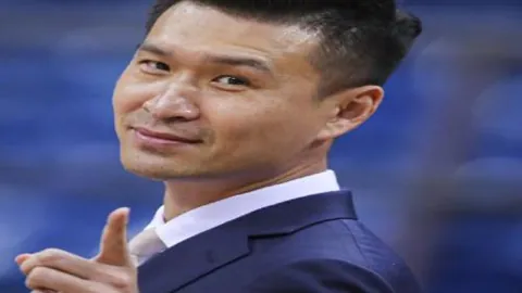 哈林末节登场，火箭常规赛54胜惜败鹈鹕，17年战绩排名第二