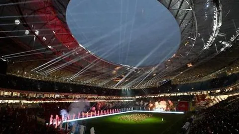 王大雷红牌离场，泰山队与河南队10人战平0-0